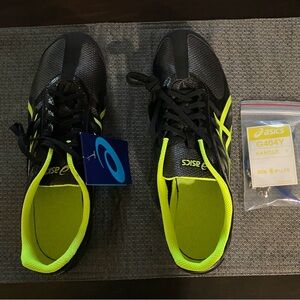 ASICS Hyper LD5 men’s track shoes